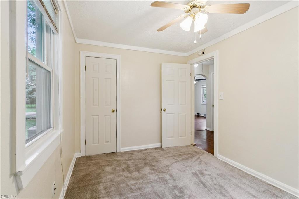 804 James Drive Newport News VA 23605