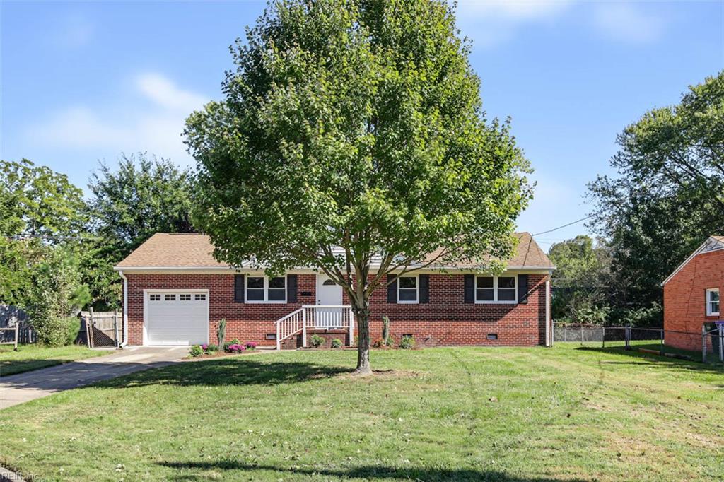 516 Brentwood Drive Newport News VA 23601