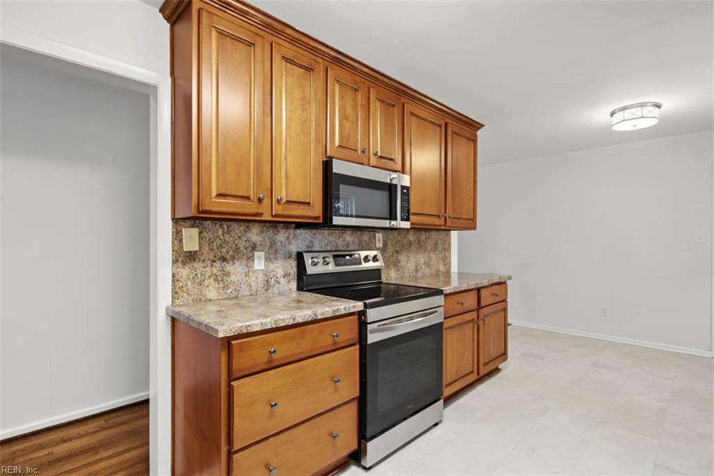 516 Brentwood Drive Newport News VA 23601