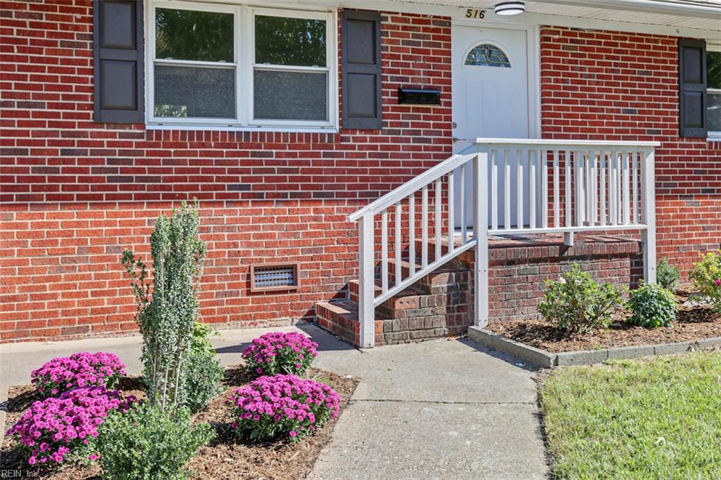 516 Brentwood Drive Newport News VA 23601