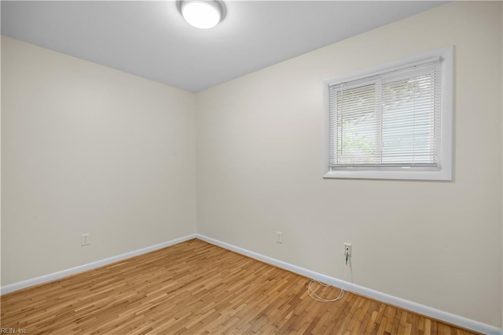 129 Saint Stephens Drive Newport News VA 23602