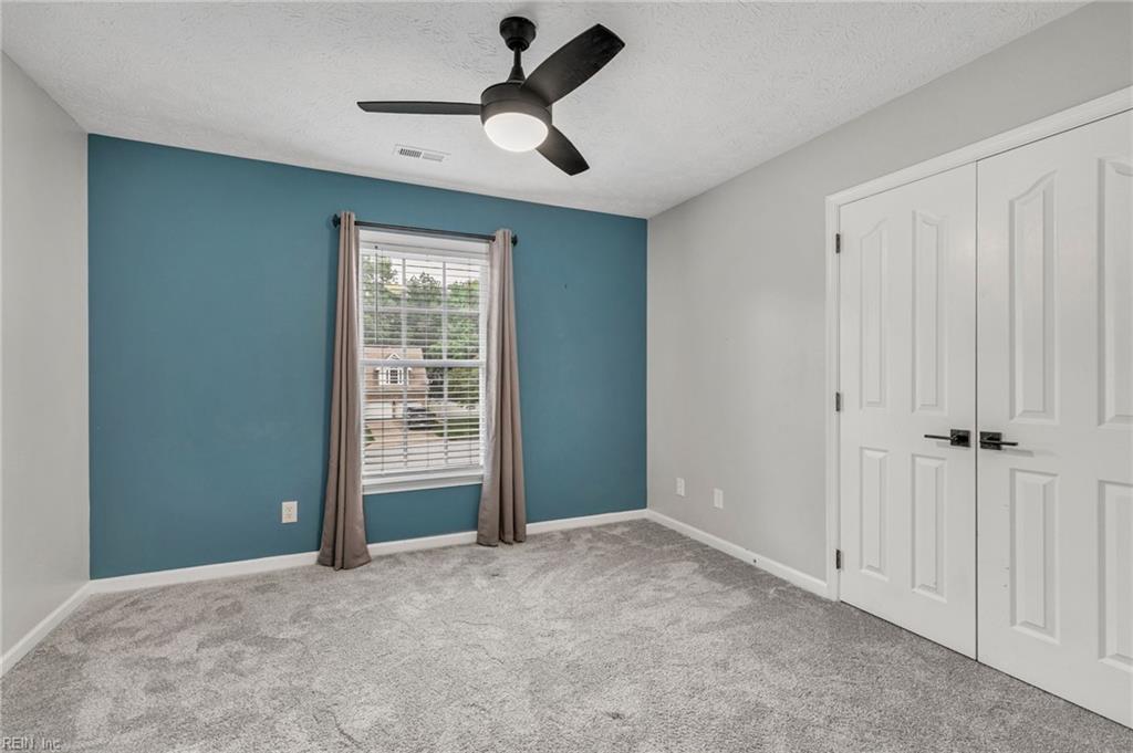 114 Runey Way Yorktown VA 23693