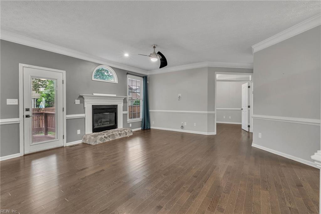 114 Runey Way Yorktown VA 23693