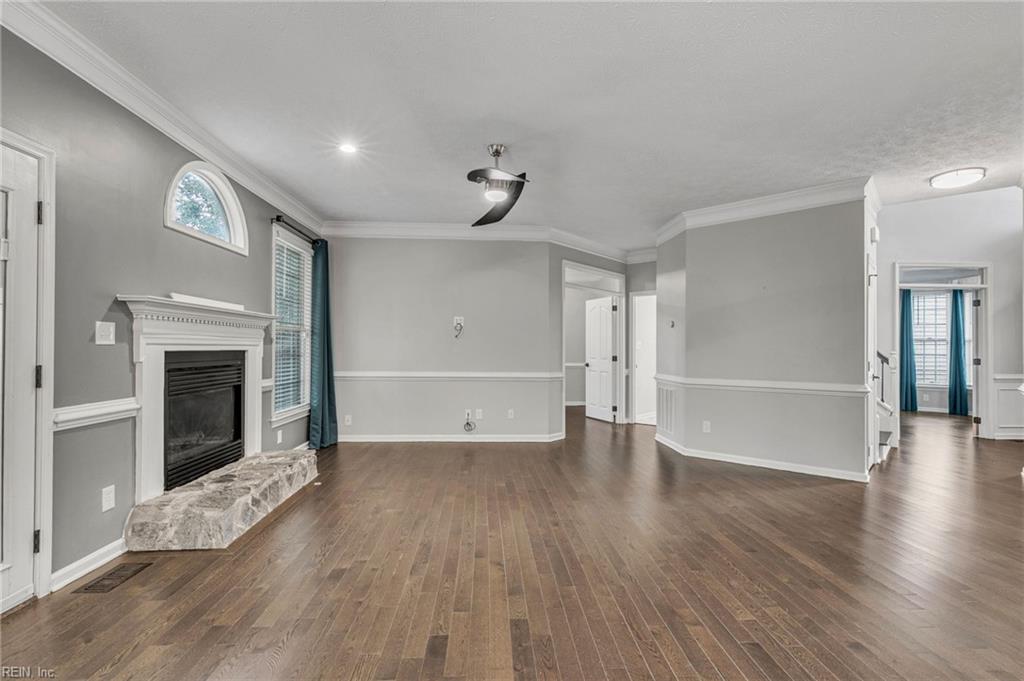 114 Runey Way Yorktown VA 23693