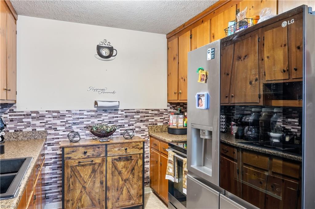 124 Sycamore Avenue Newport News VA 23607