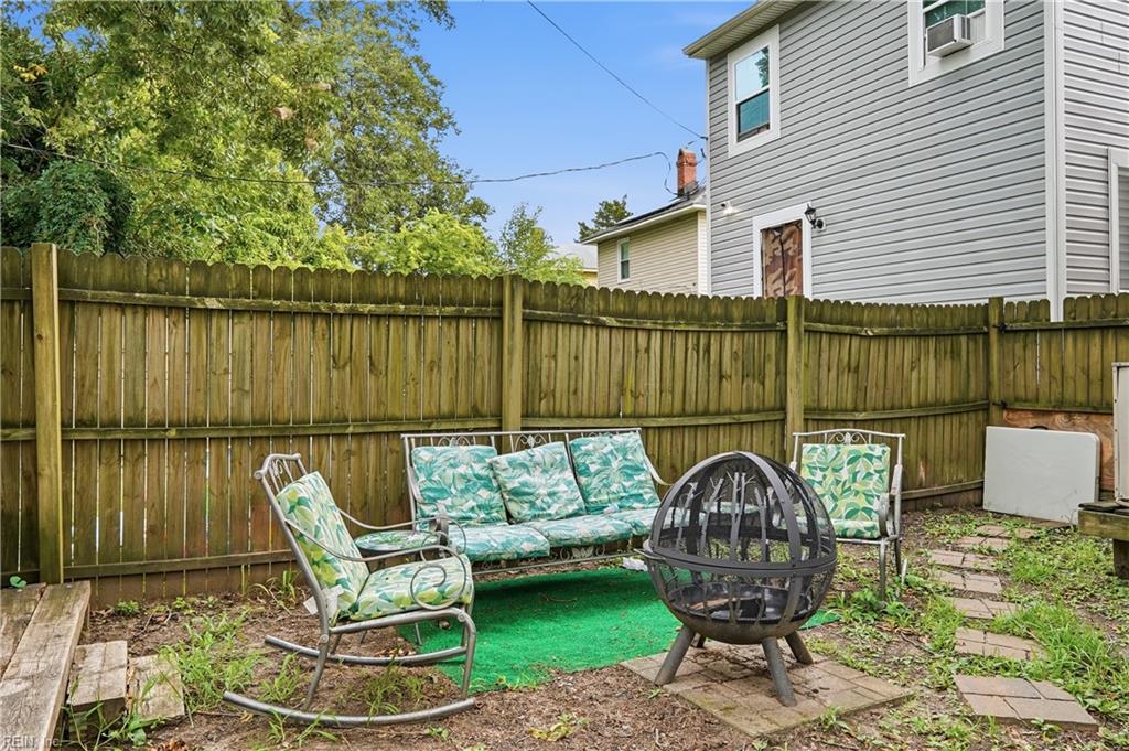 124 Sycamore Avenue Newport News VA 23607