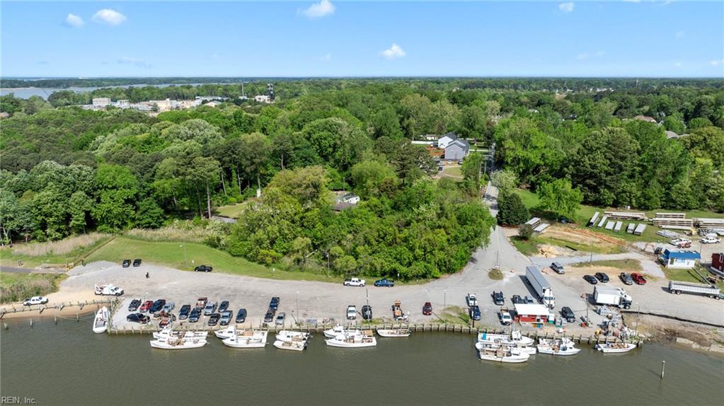 508 Menchville Road Newport News VA 23602