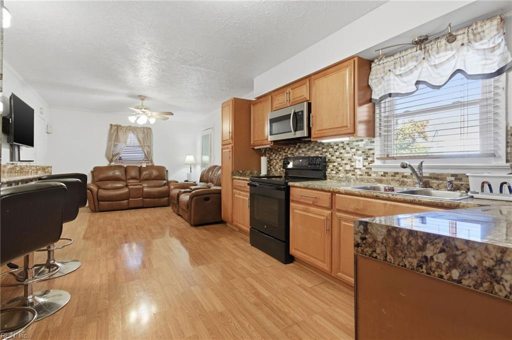 221 Hahn Place Newport News VA 23602