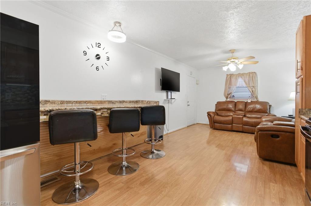 221 Hahn Place Newport News VA 23602