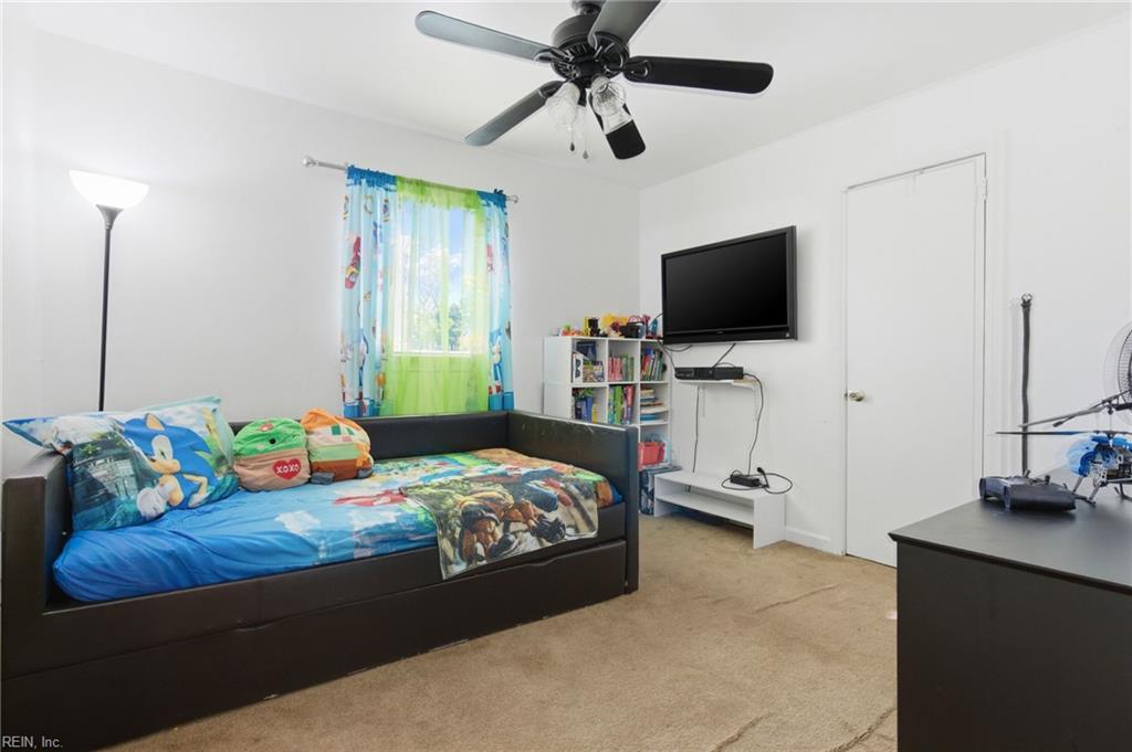 221 Hahn Place Newport News VA 23602