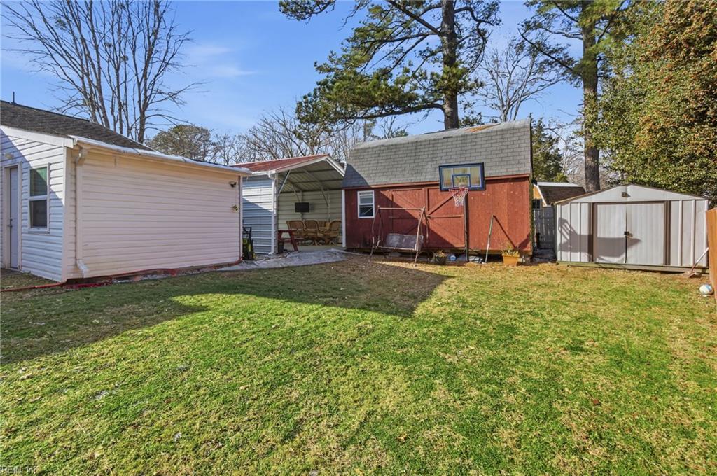 221 Hahn Place Newport News VA 23602