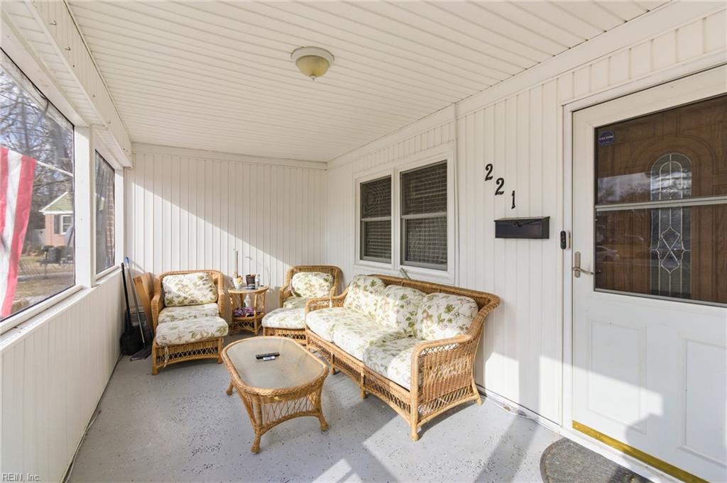 221 Hahn Place Newport News VA 23602