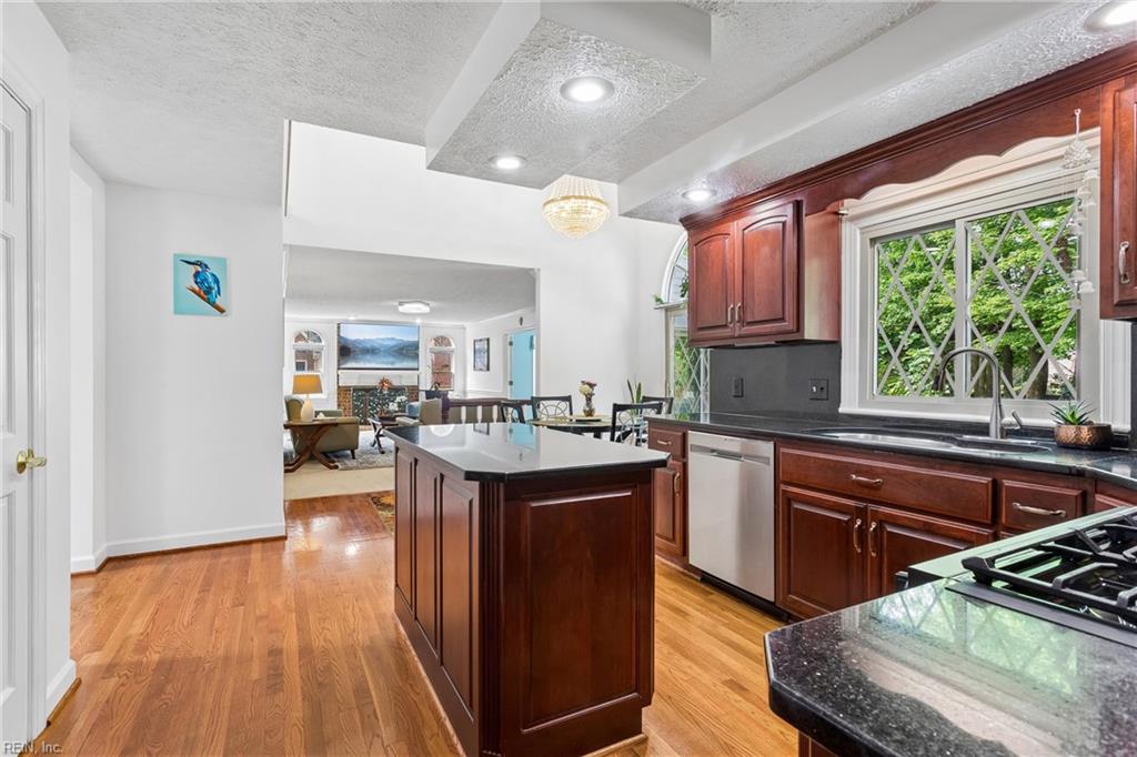 103 Kiskiac Turn Yorktown VA 23693