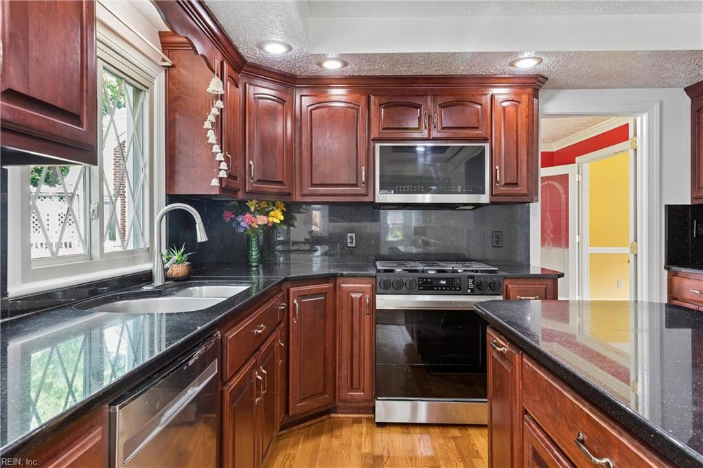 103 Kiskiac Turn Yorktown VA 23693