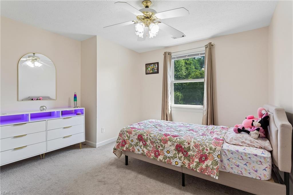 103 Kiskiac Turn Yorktown VA 23693
