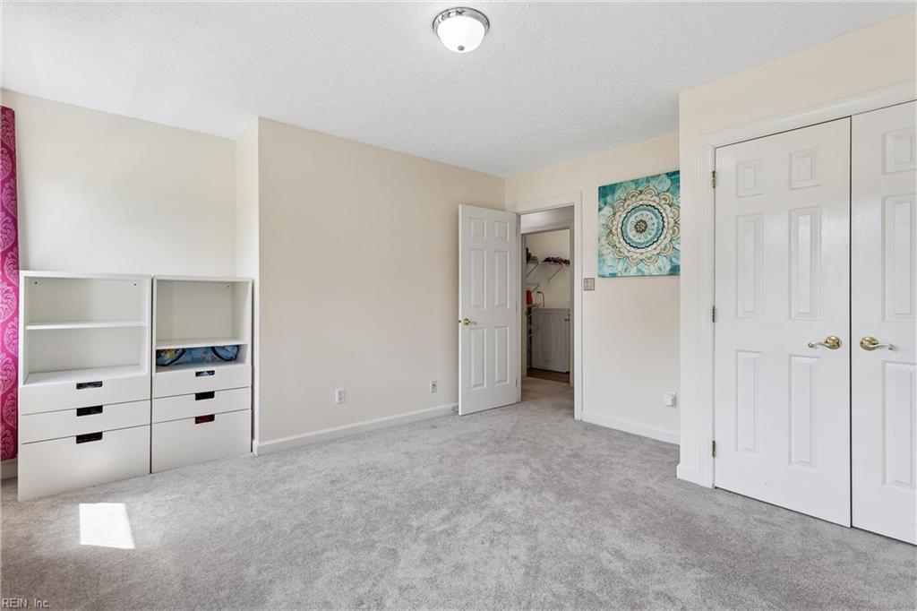 103 Kiskiac Turn Yorktown VA 23693