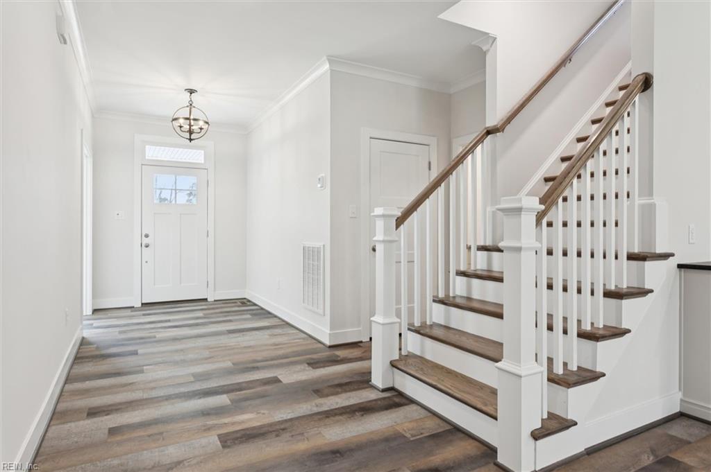 100 Tequesta Trail Yorktown VA 23693