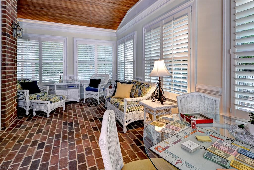 115 W Lancashire Williamsburg VA 23188