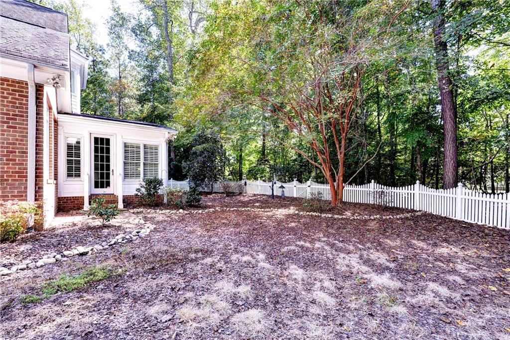 115 W Lancashire Williamsburg VA 23188