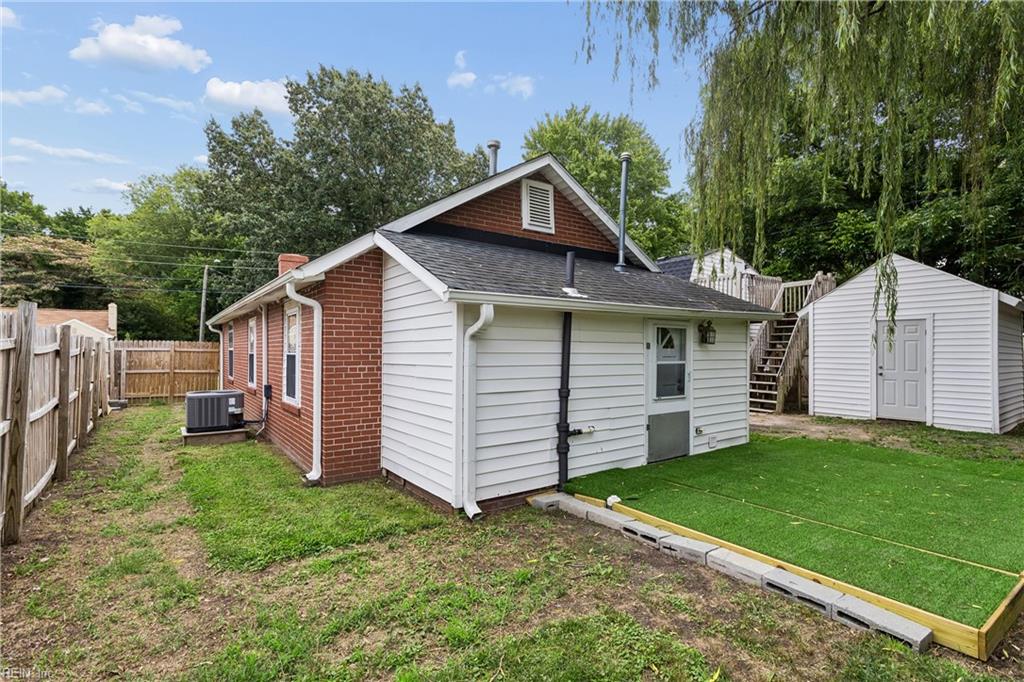 5909 Old Avenue Newport News VA 23605