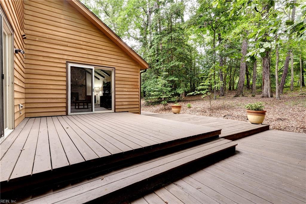6 Hempstead Court Williamsburg VA 23188