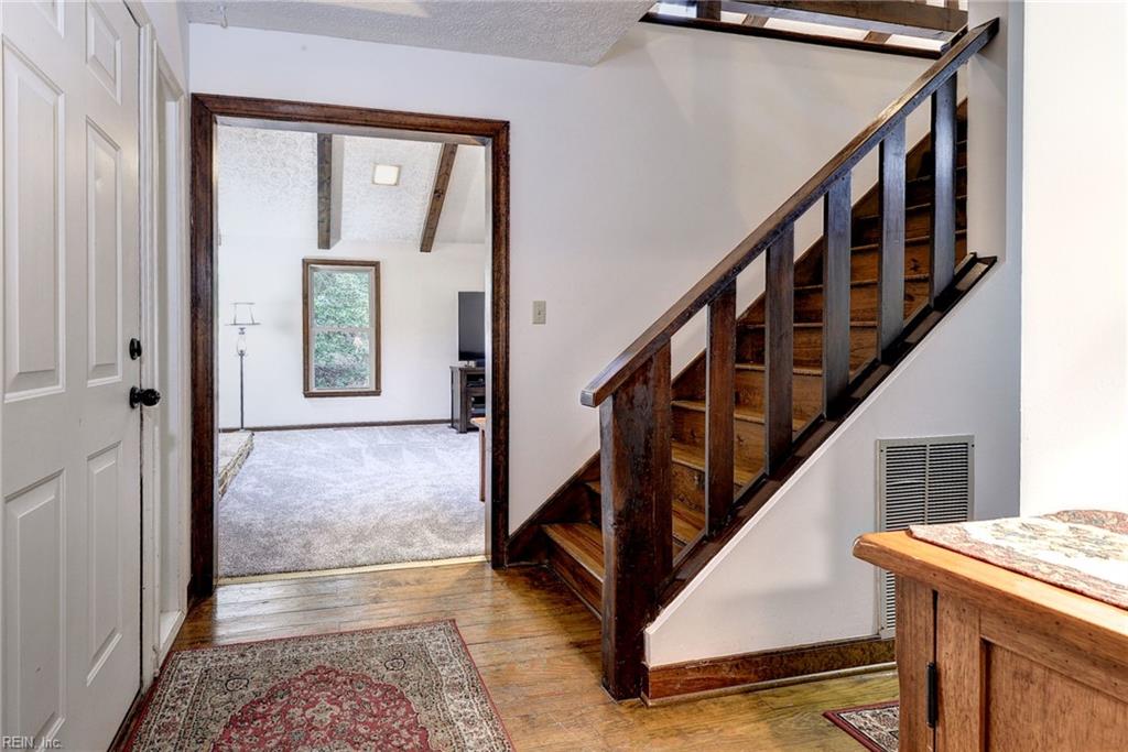 6 Hempstead Court Williamsburg VA 23188