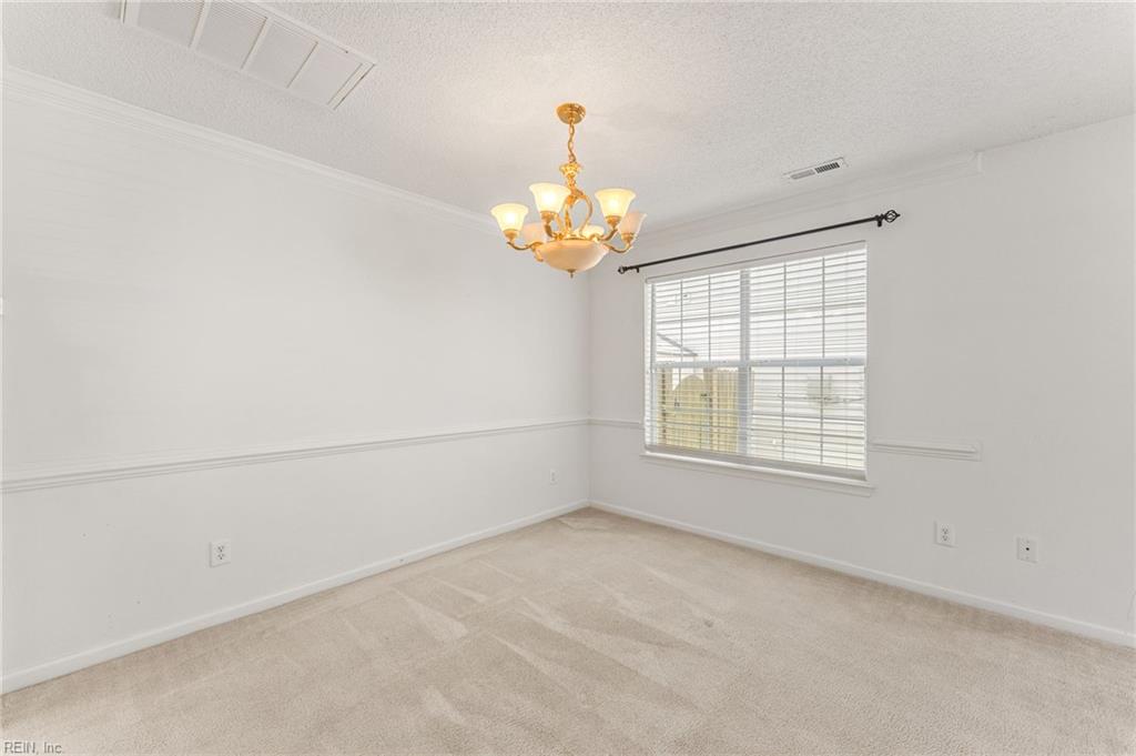 332 Town Pointe Way Newport News VA 23601