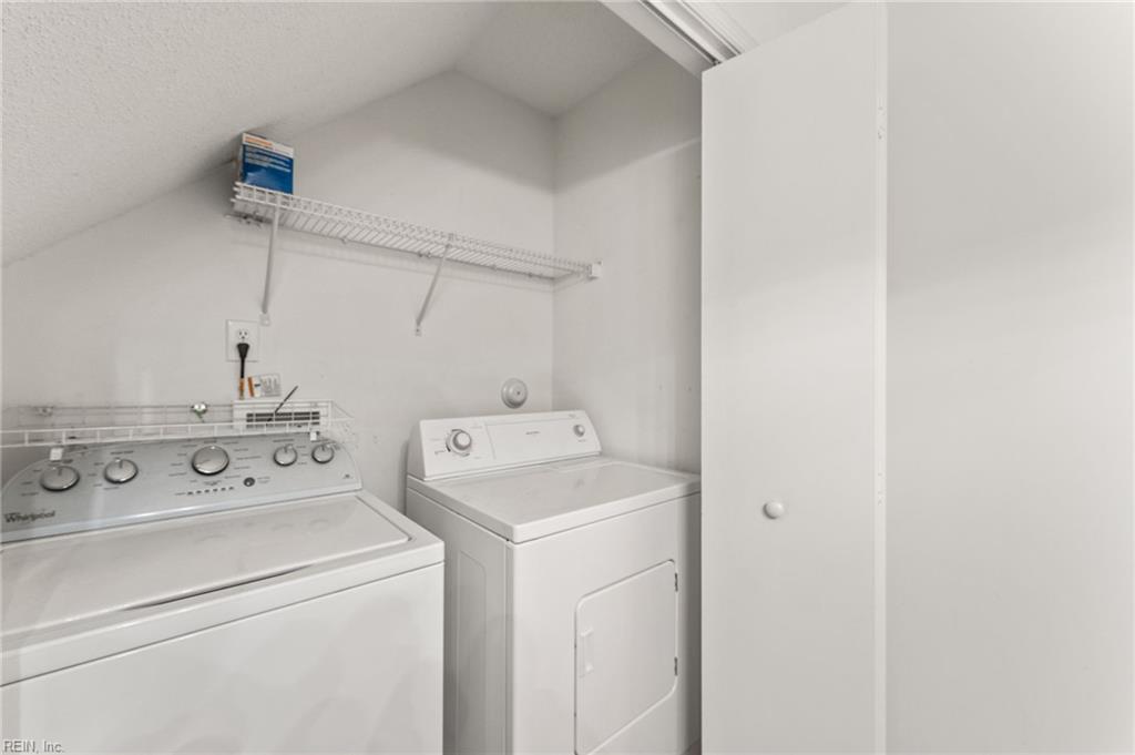 332 Town Pointe Way Newport News VA 23601