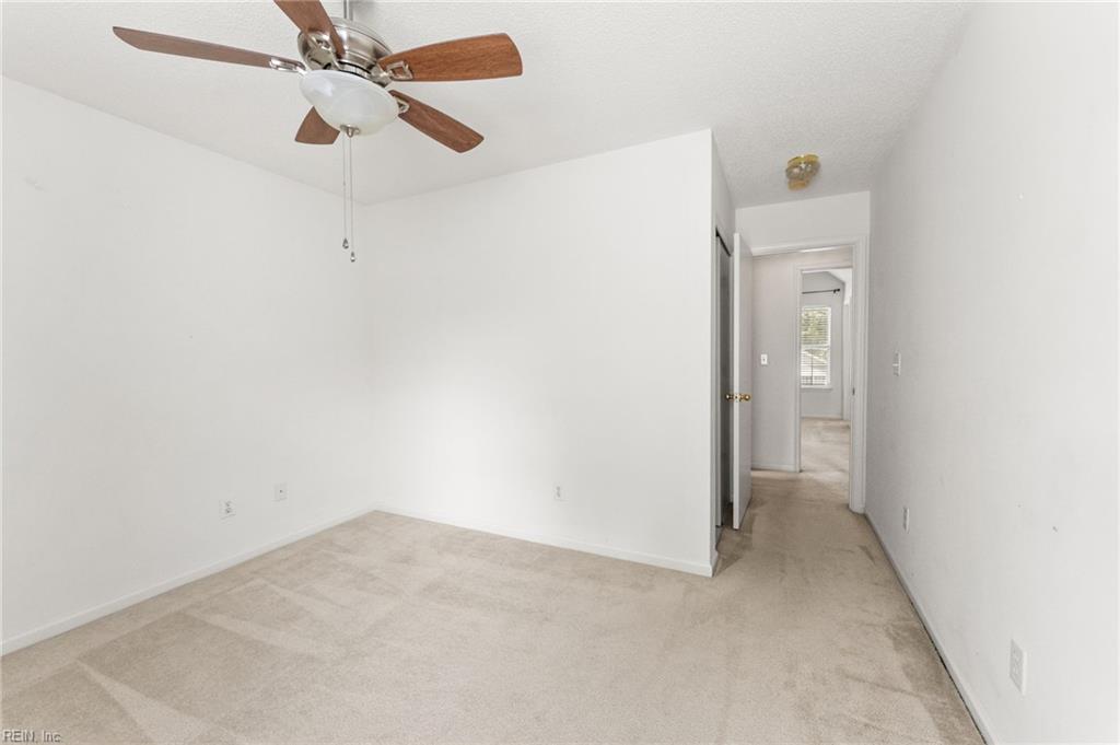 332 Town Pointe Way Newport News VA 23601