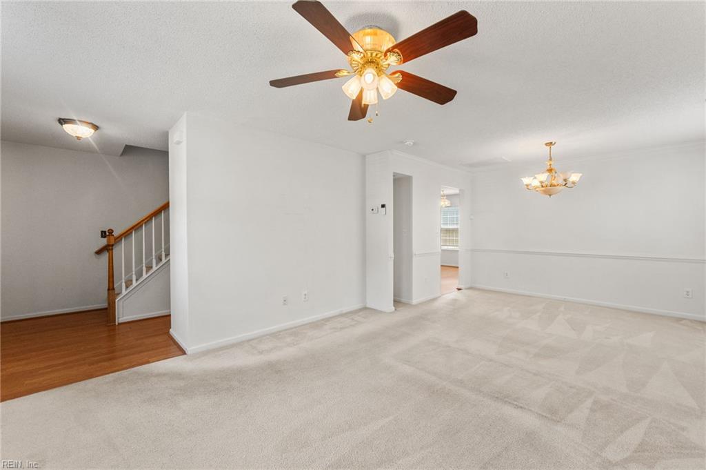 332 Town Pointe Way Newport News VA 23601