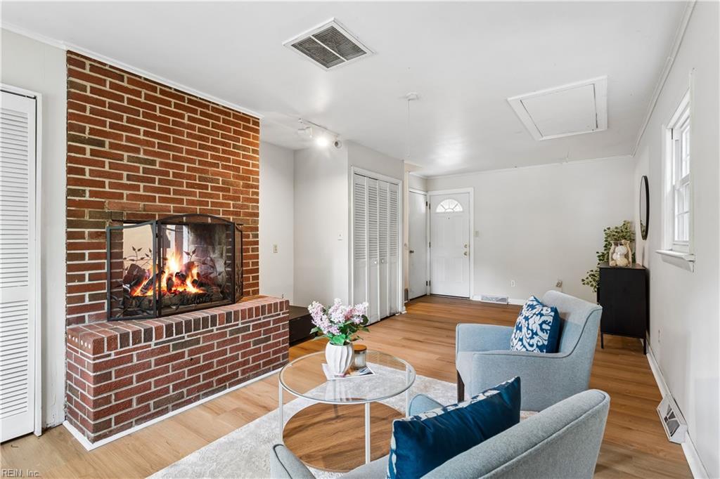 214 Greenland Drive Yorktown VA 23693