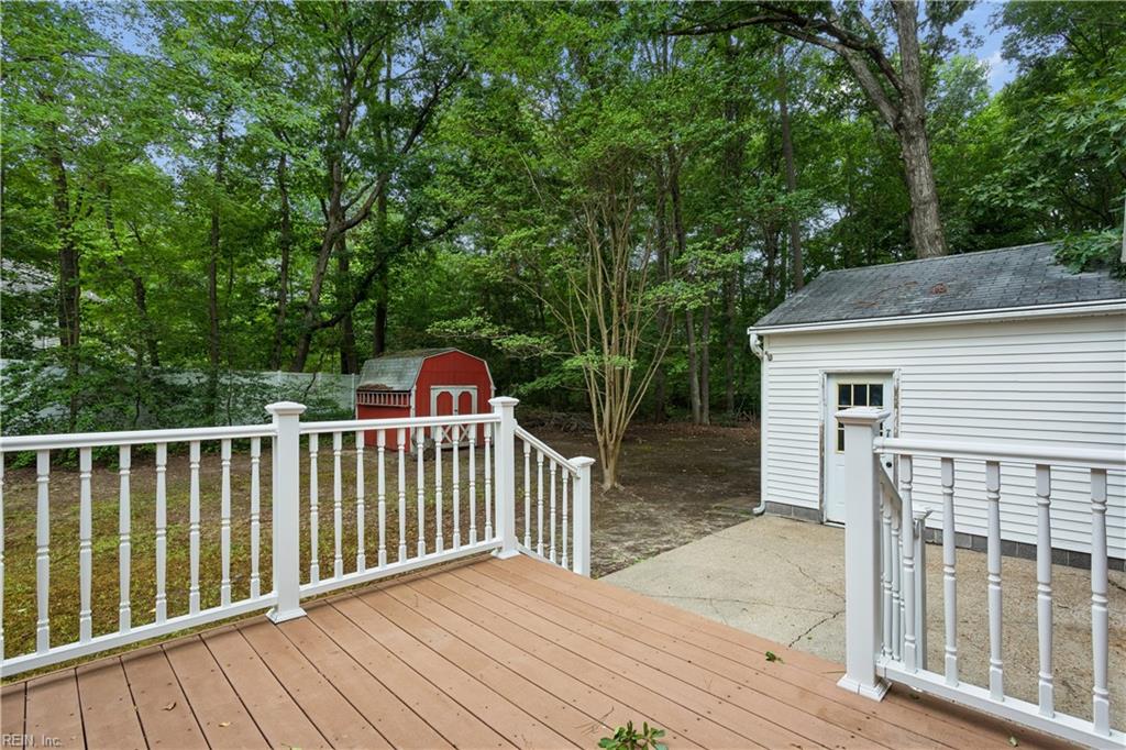 214 Greenland Drive Yorktown VA 23693