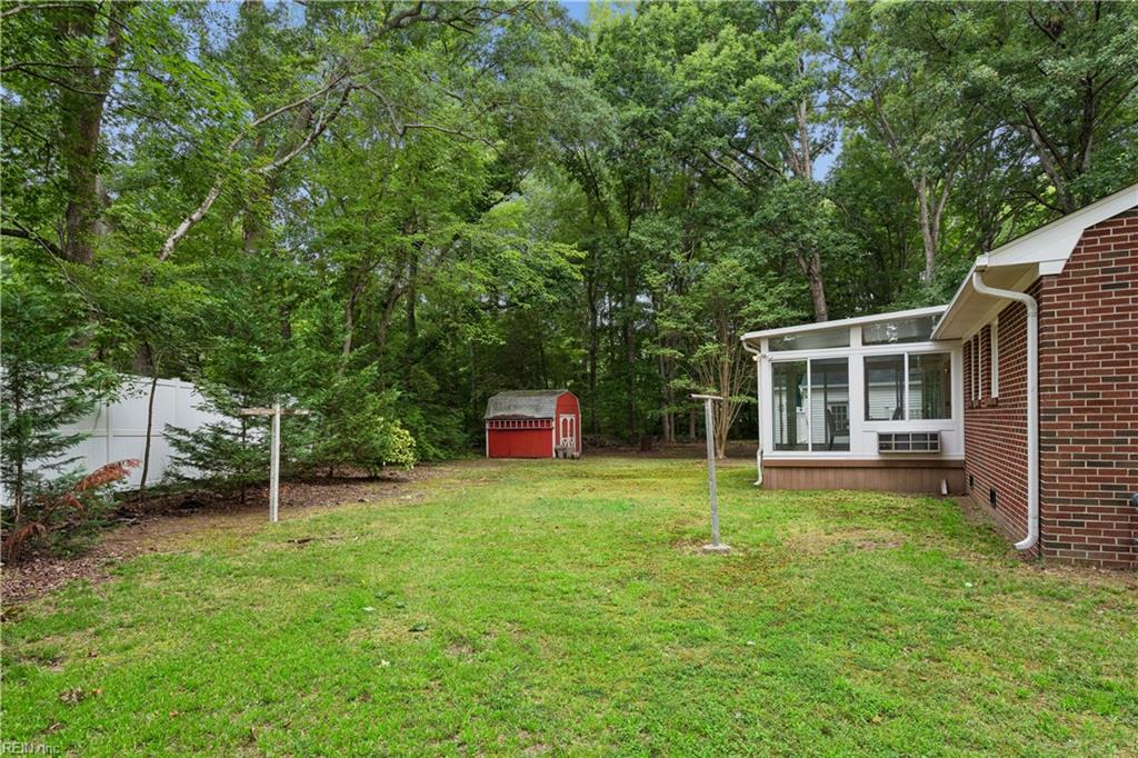 214 Greenland Drive Yorktown VA 23693