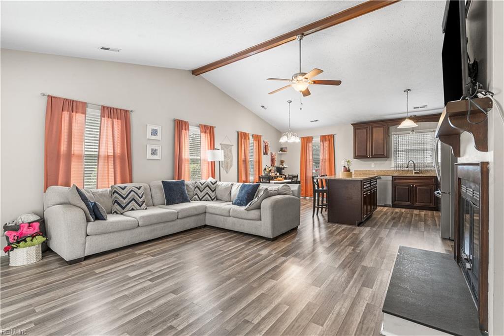 741 Tamara Path Newport News VA 23601