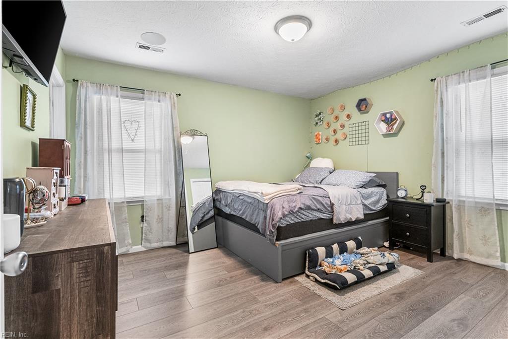 741 Tamara Path Newport News VA 23601