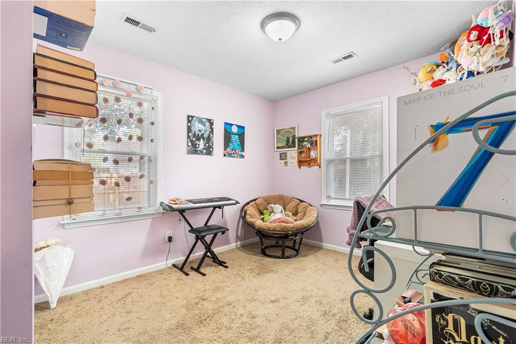 741 Tamara Path Newport News VA 23601