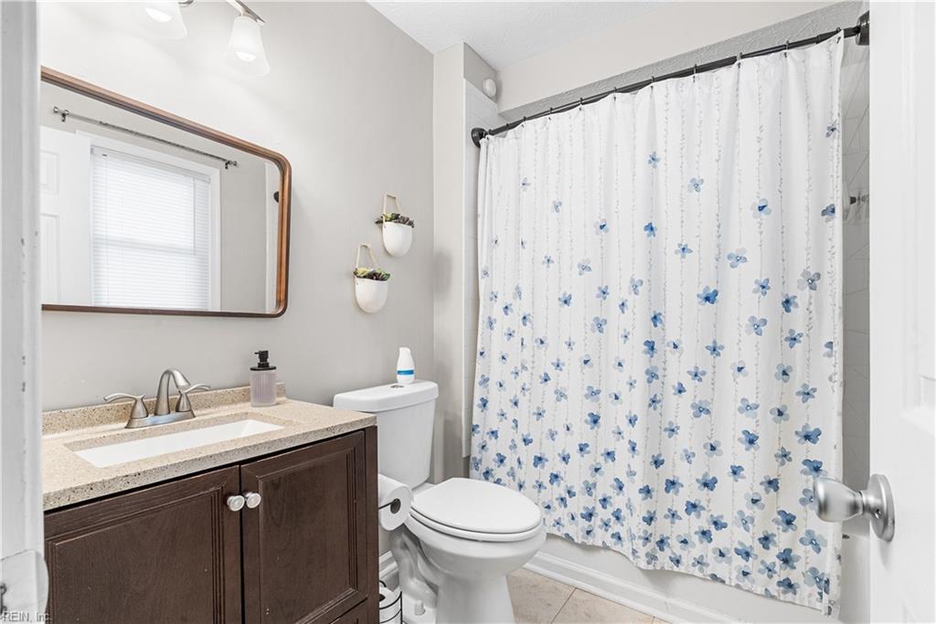 741 Tamara Path Newport News VA 23601