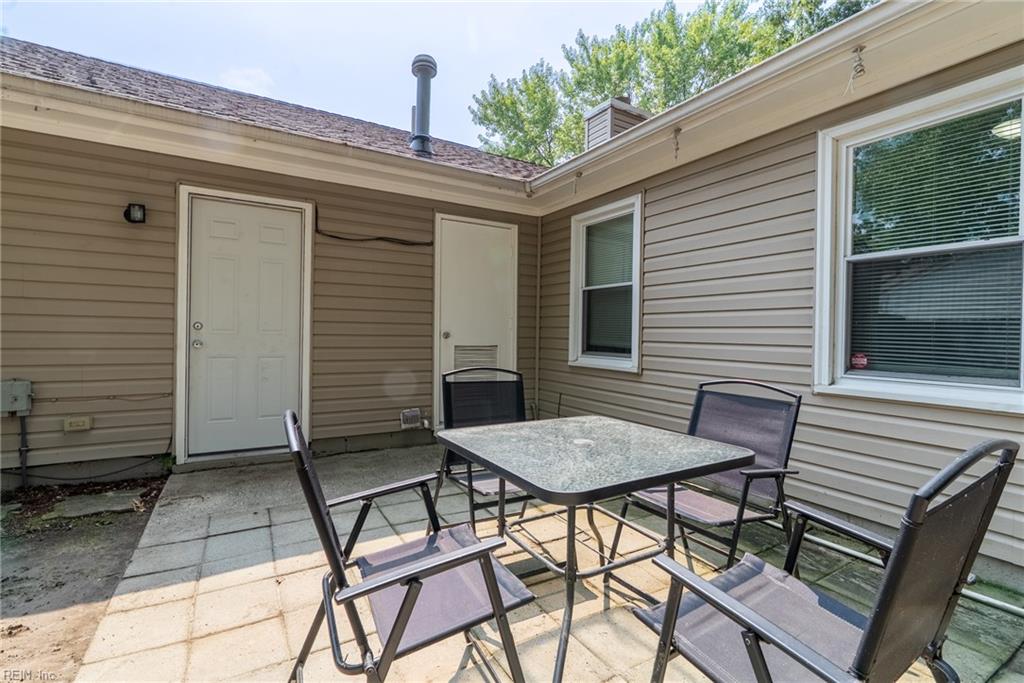 741 Tamara Path Newport News VA 23601