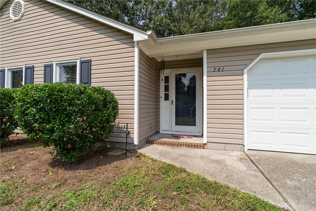 741 Tamara Path Newport News VA 23601