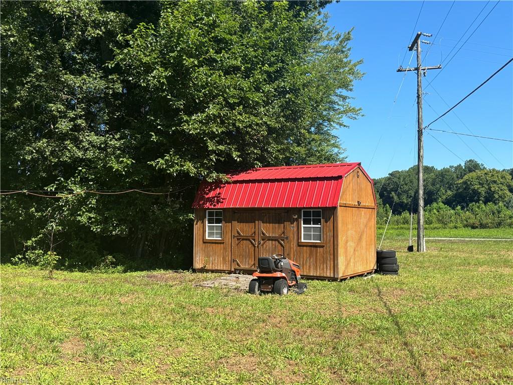 7320 Ark Road Gloucester VA 23061