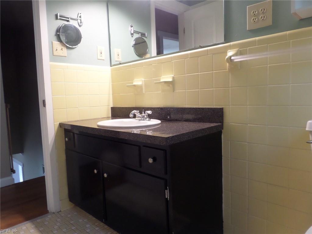 81 Shannon Drive Newport News VA 23608
