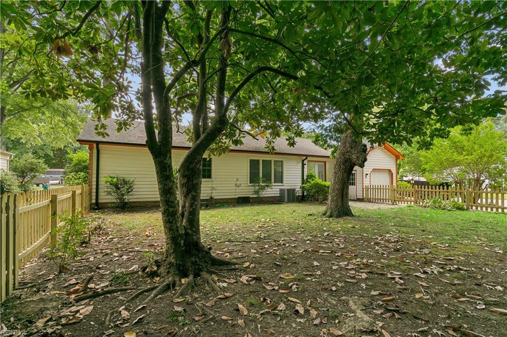 682 Village Green Parkway Newport News VA 23602