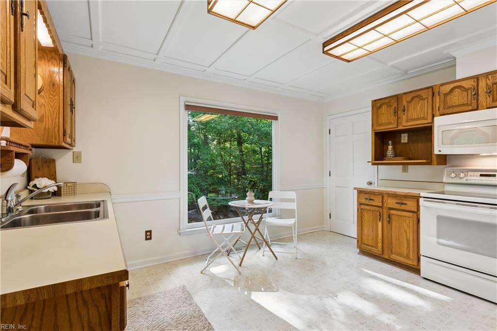 8 Graham Drive Newport News VA 23606
