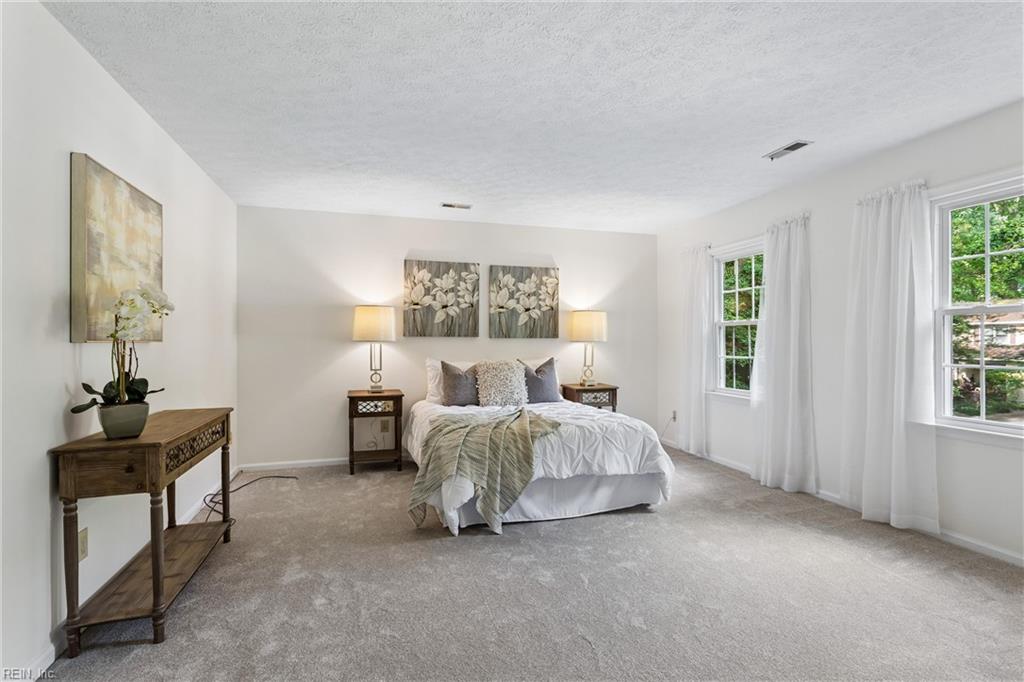 8 Graham Drive Newport News VA 23606