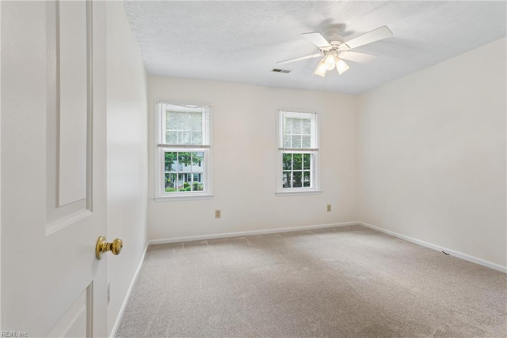 8 Graham Drive Newport News VA 23606