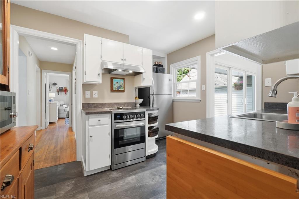 57 Lakeside Drive Newport News VA 23606