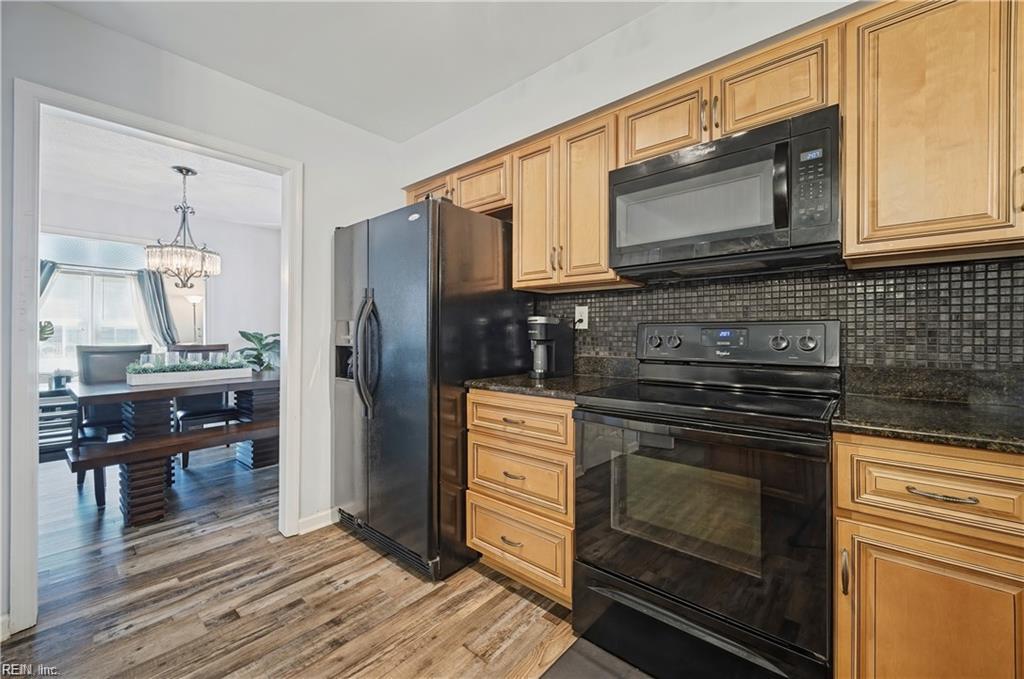 853 Yorkshire Lane Newport News VA 23608