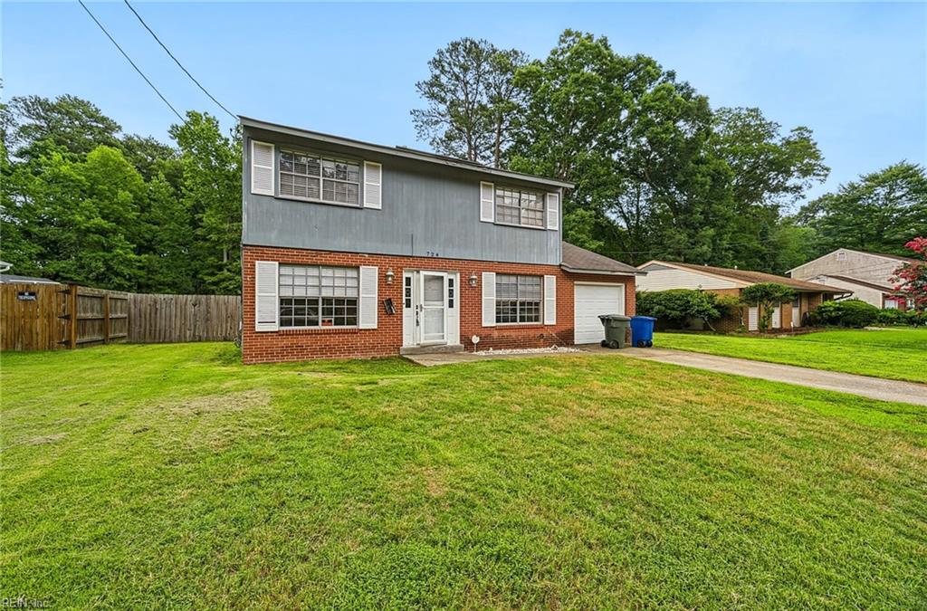 724 Roslyn Road Newport News VA 23601
