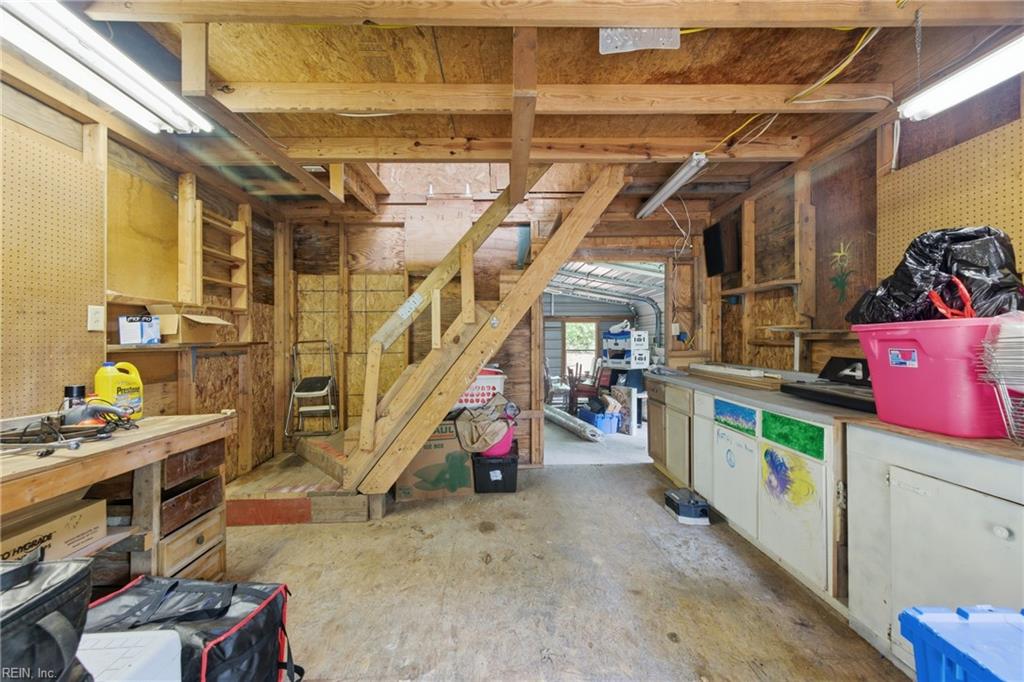9788 Woods Cross Road Gloucester VA 23061