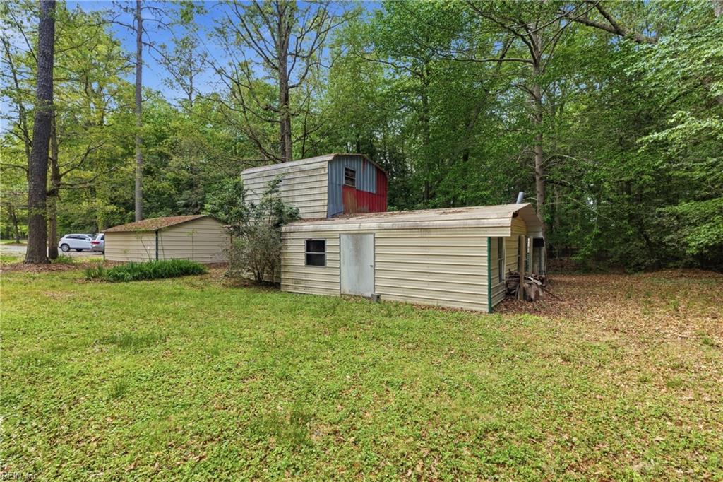 9788 Woods Cross Road Gloucester VA 23061